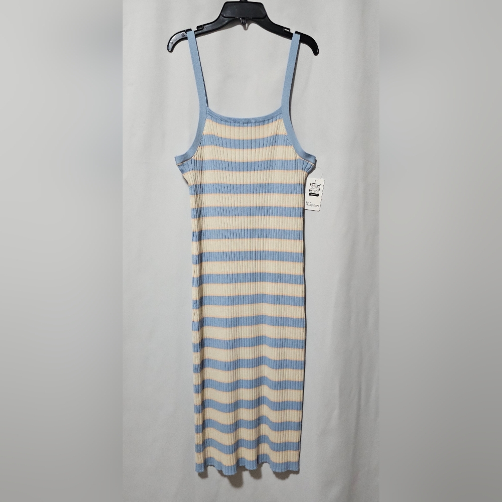 NWT 89th & Madison Dress